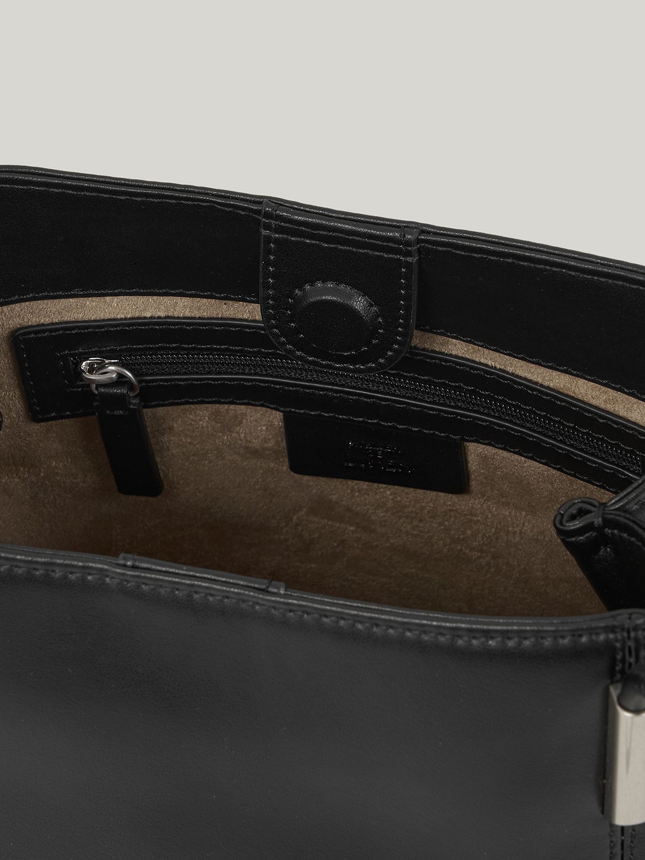 Marron Bag (Matte Black)