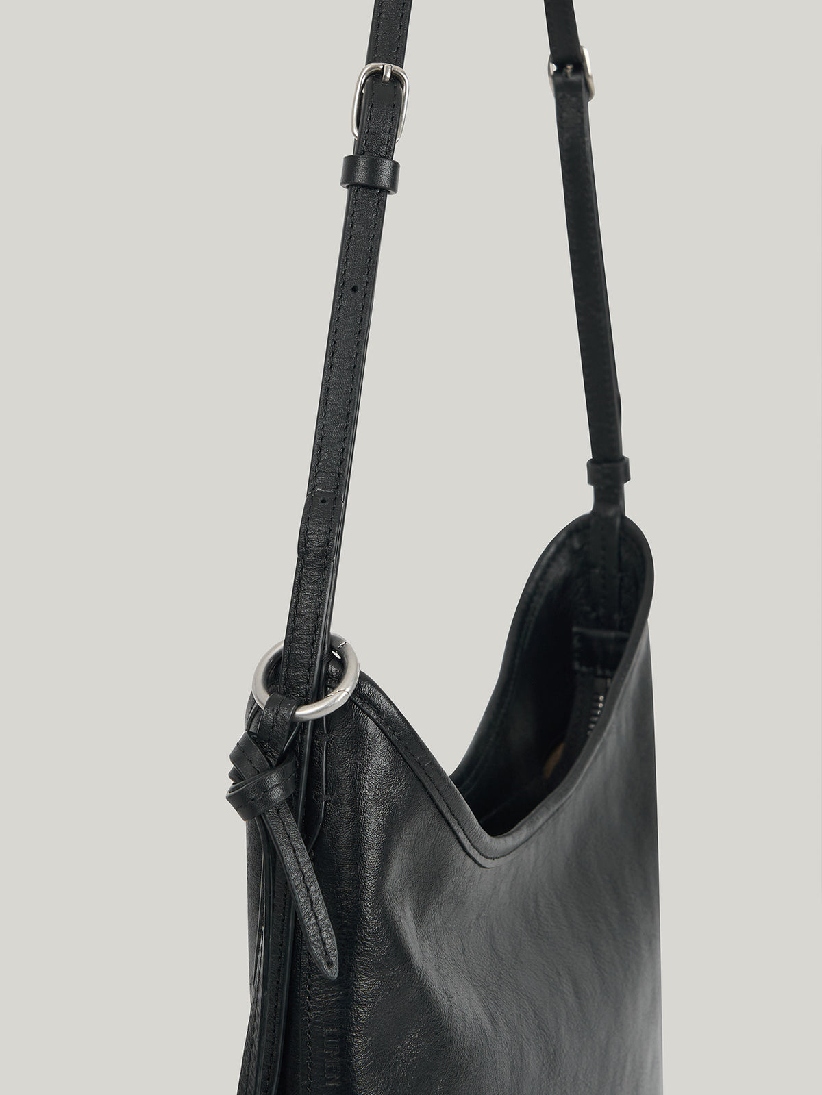 Moon Bag (Soft Black)