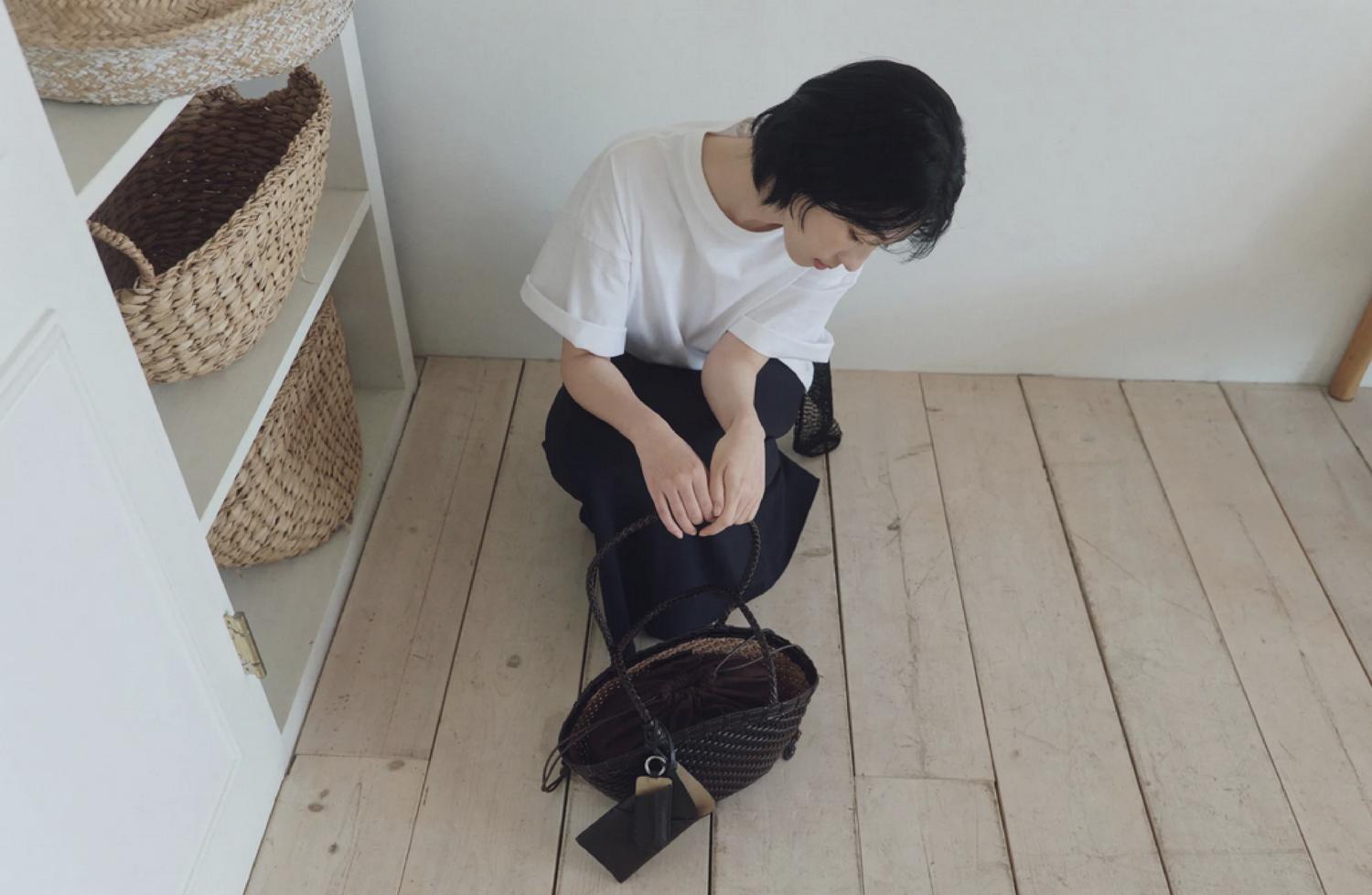 PREORDER Twig Basket Shoulder Bag (Dried Black)