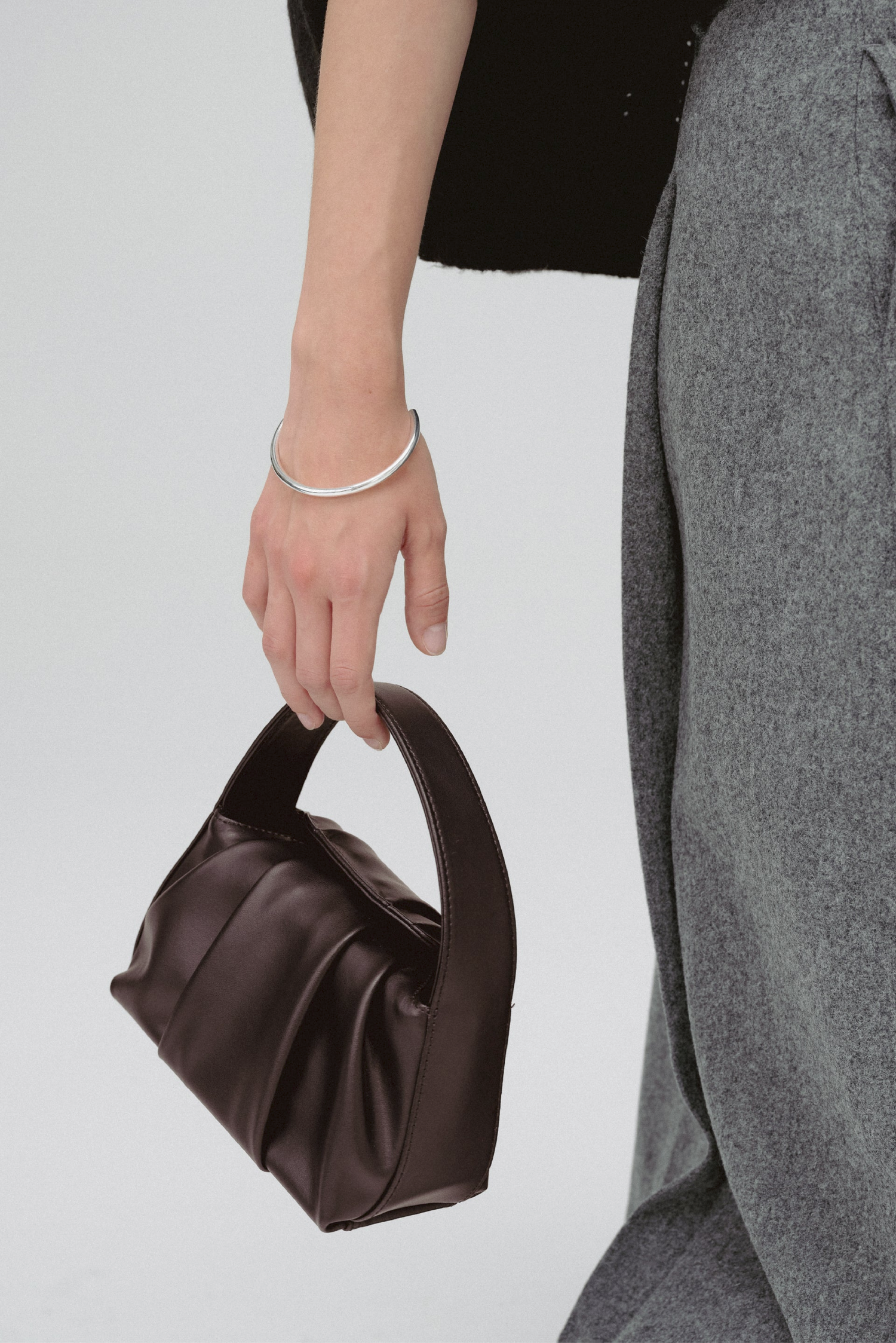 PREORDER Fantine Bag (Organ Brown)