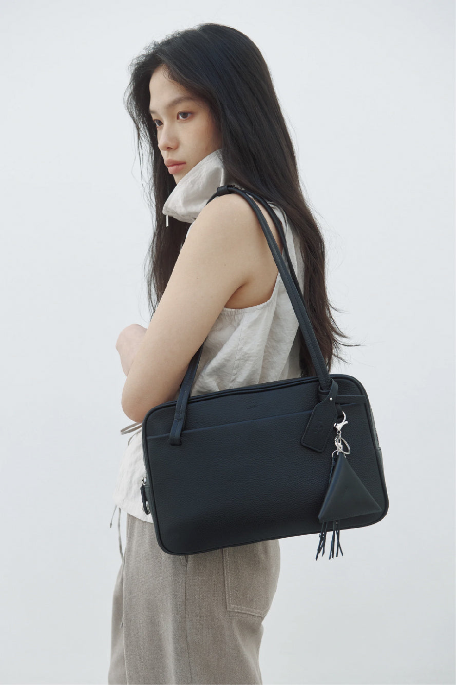 Nadel Bowling Shoulder Bag