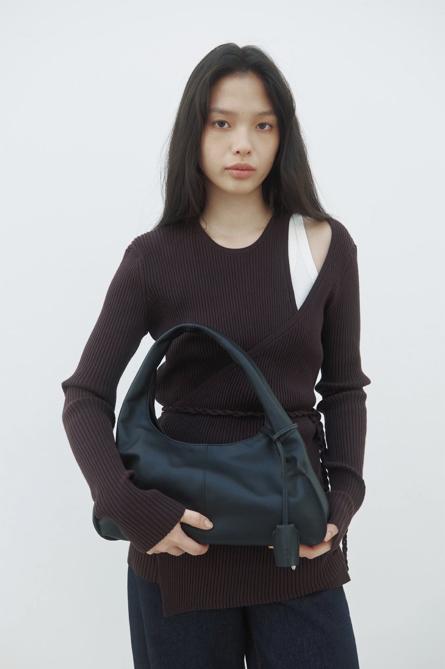 Pillow Hobo Bag (Soft Black)