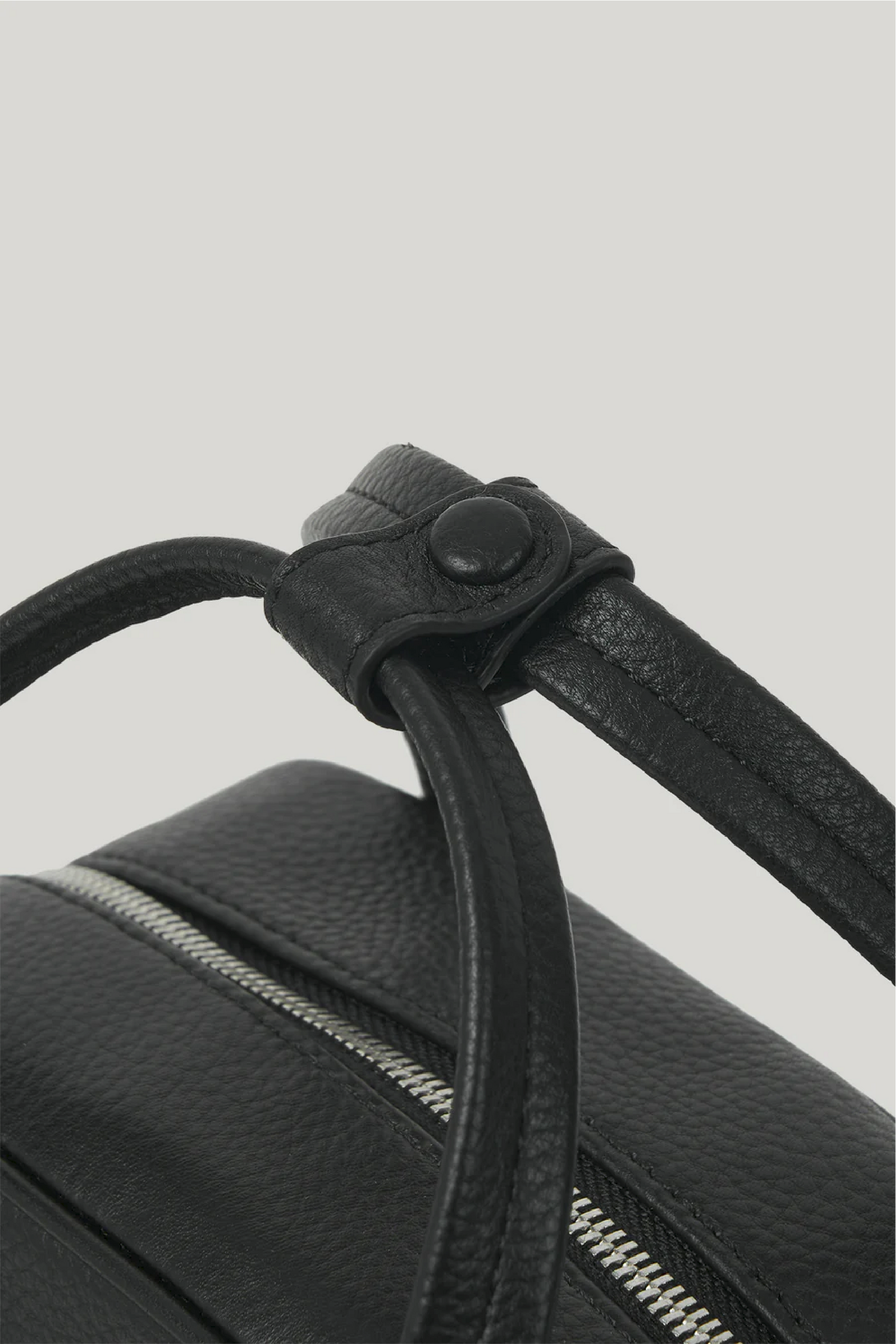 Nadel Bowling Tote (Soft Black)