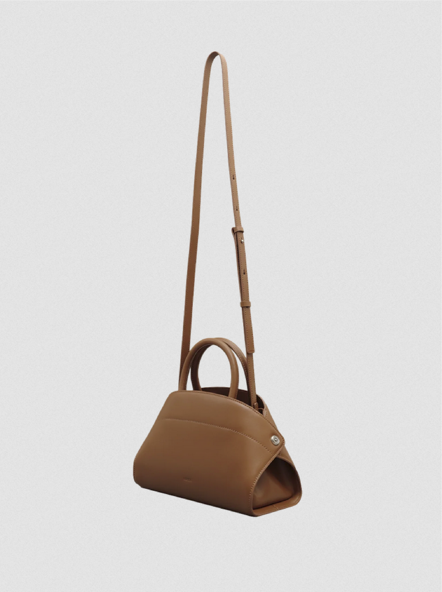PREORDER Nadel Bag (Tawny Brown)