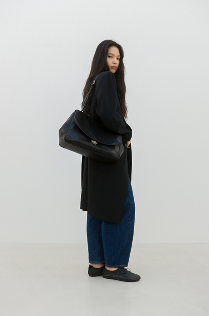 PREORDER Blep Shoulder Bag (Soft Black)