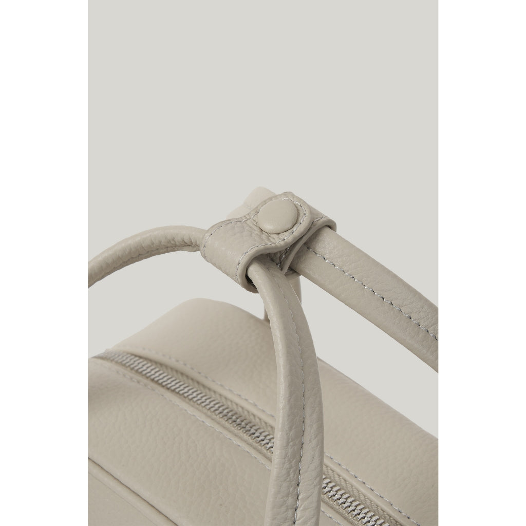 Nadel Bowling Tote (Soft Black)