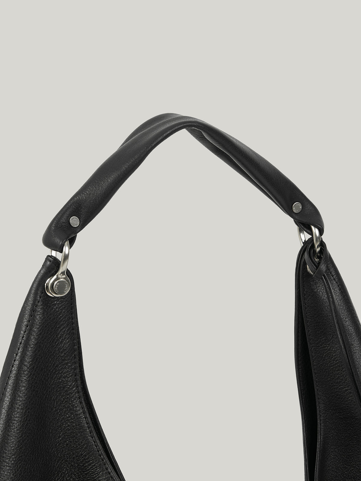 Log Large Bag (Soft Black)