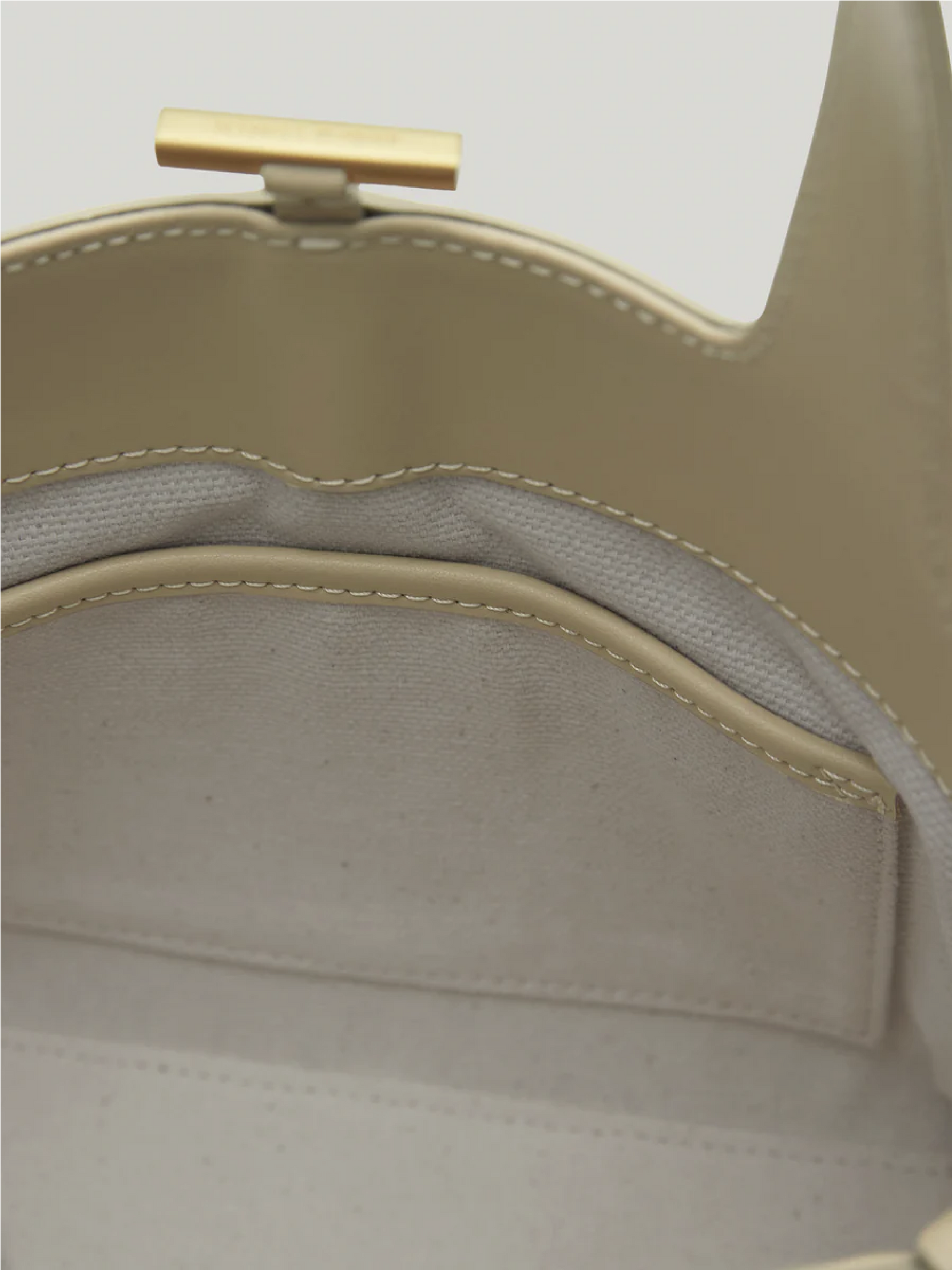 Panier Petit Bag (Egg Beige)