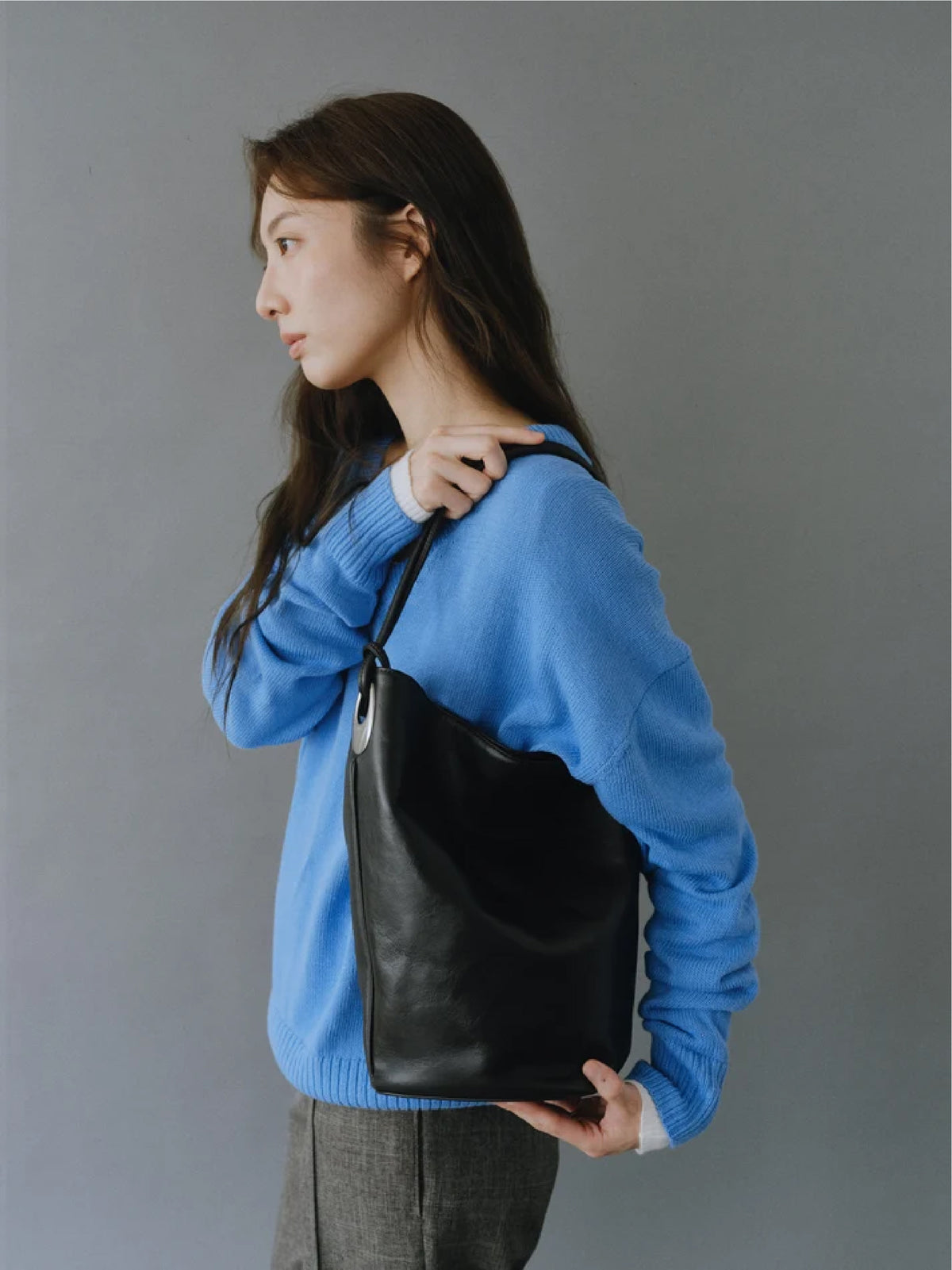 Collen Bucket Bag (Soft Black)