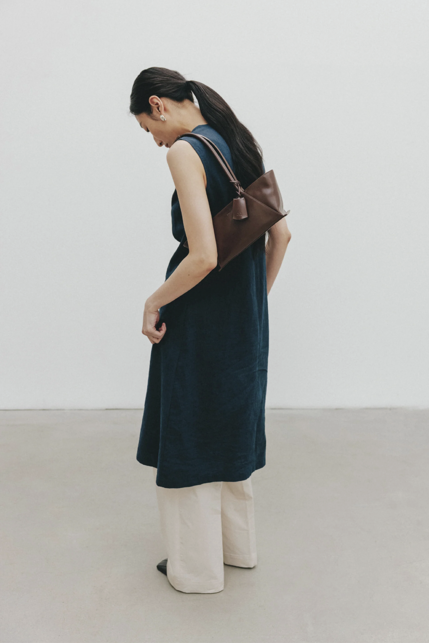 PREORDER Monique Shoulder Bag (Oak Brown)