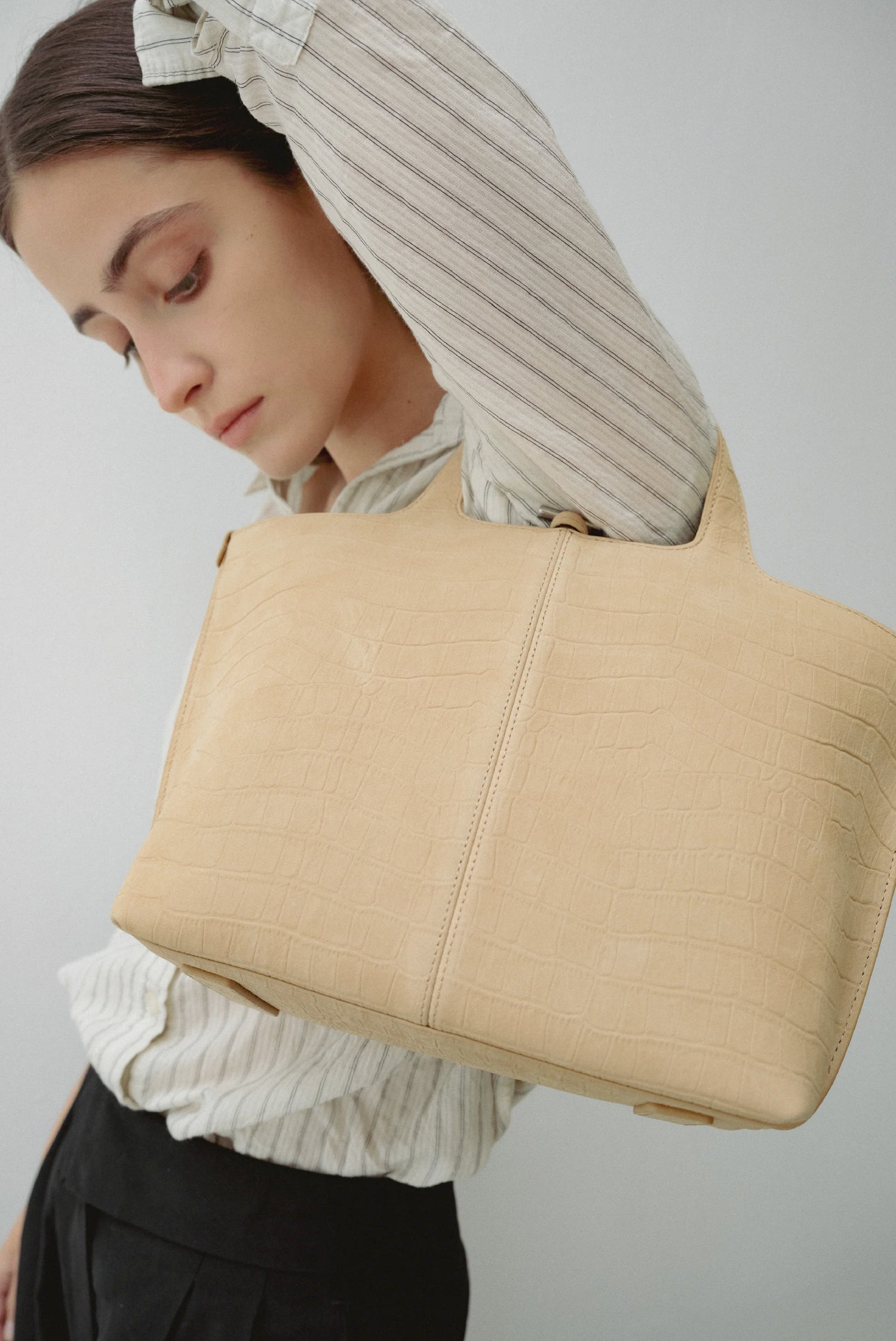 Panier Tote Bag (Nubuck Pattern Sand)