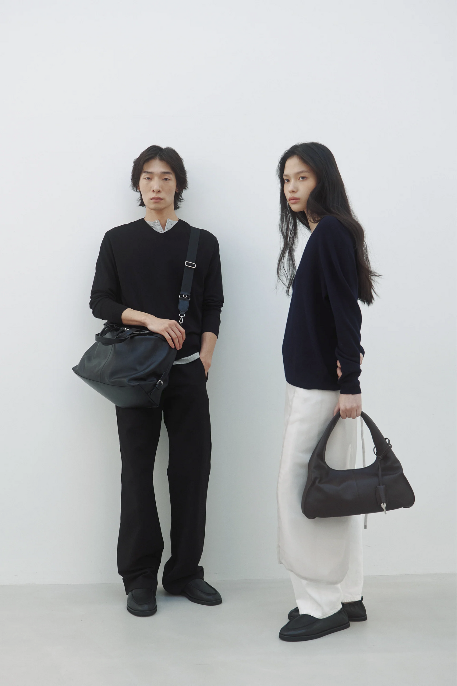 Pillow Hobo Bag (Organ Brown)