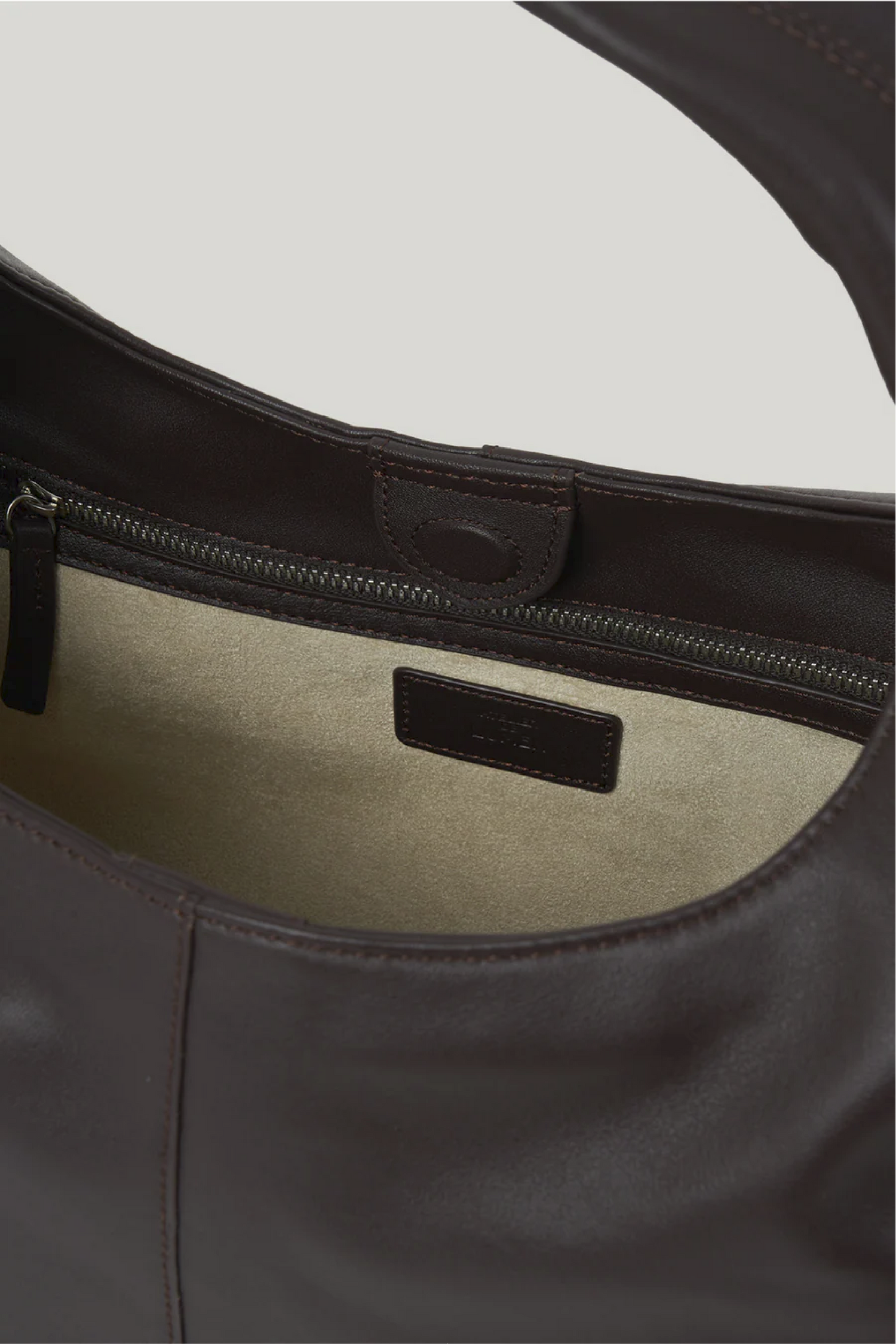 Pillow Hobo Bag (Organ Brown)