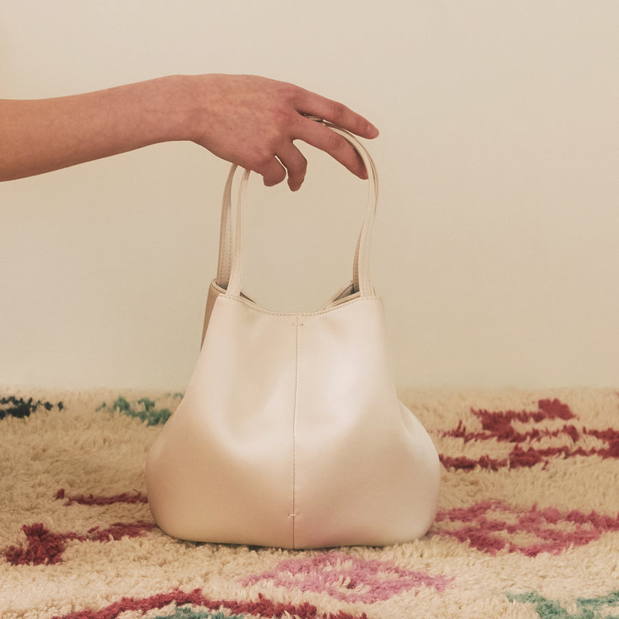 COMPLIMENTARY WITH WEB PURCHASE