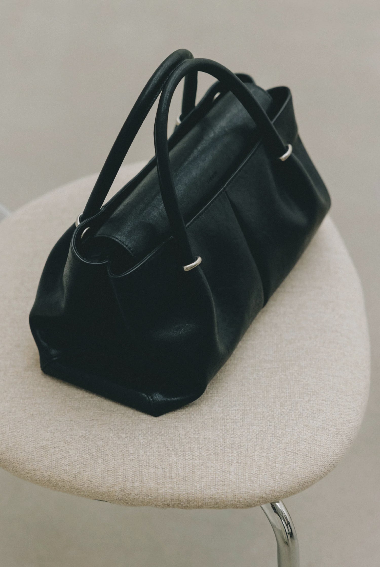 PREORDER Anneau Flap Bag (Soft Black)