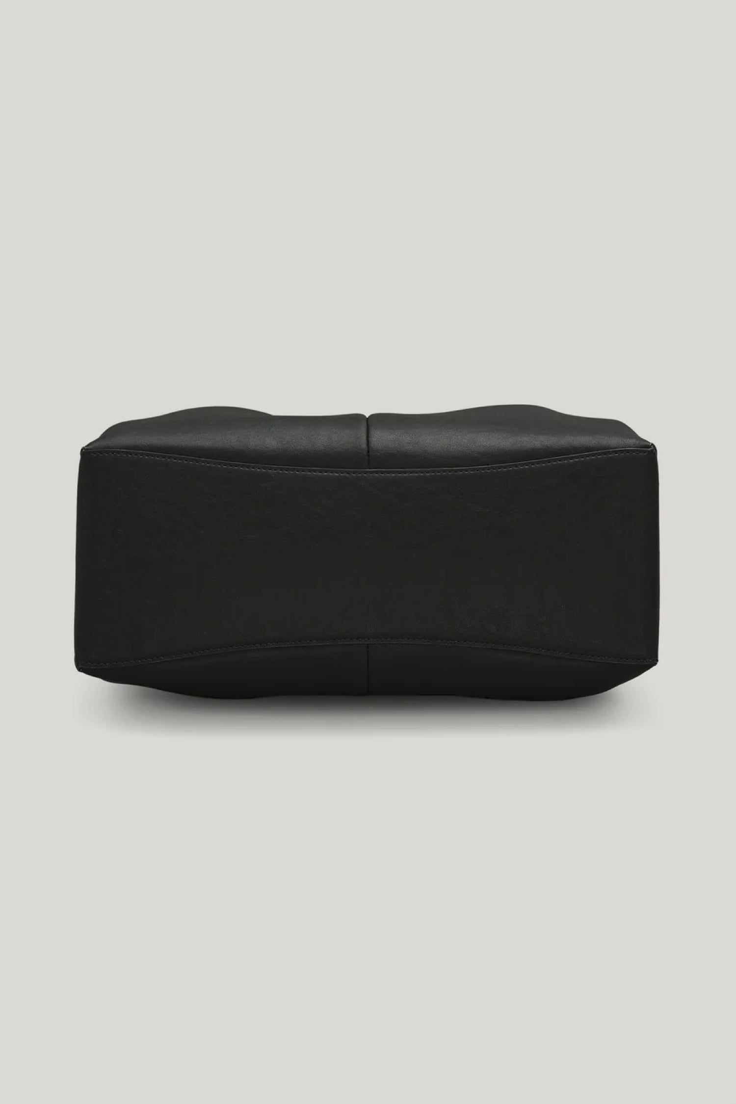 PREORDER Anneau Flap Bag (Soft Black)