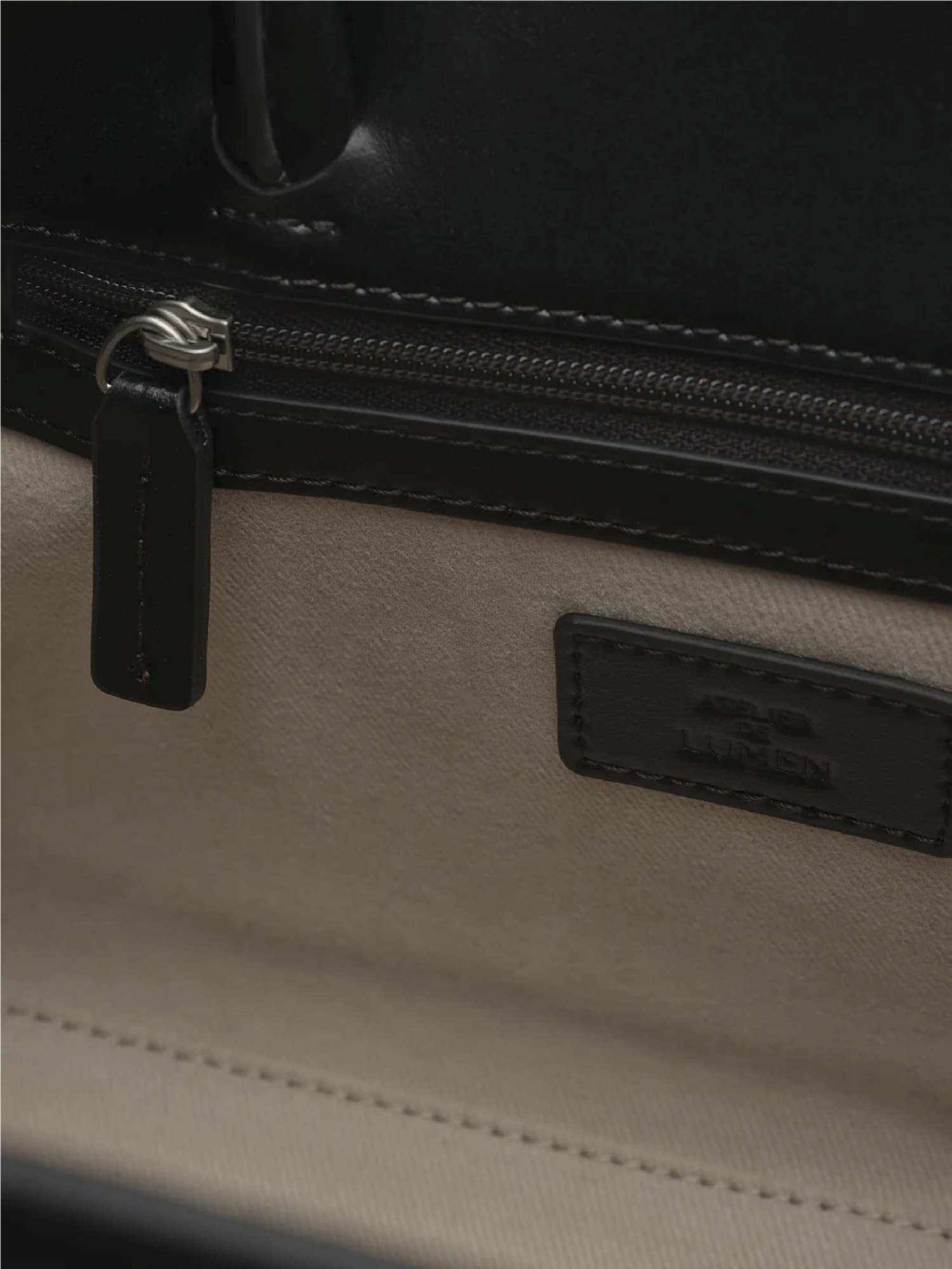 PREORDER Nadel Mini Bag (Soft Black)