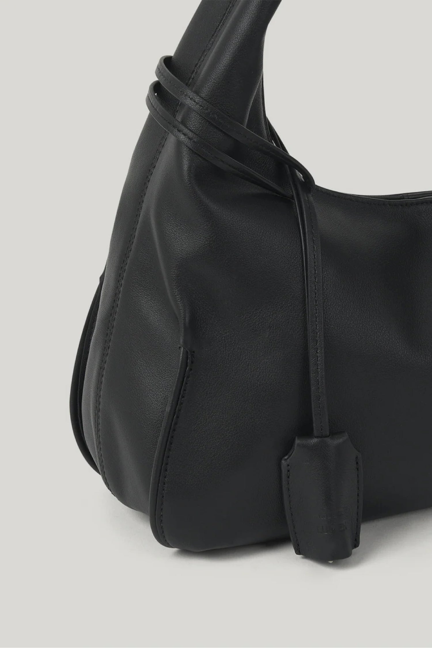 Pillow Hobo Bag (Soft Black)