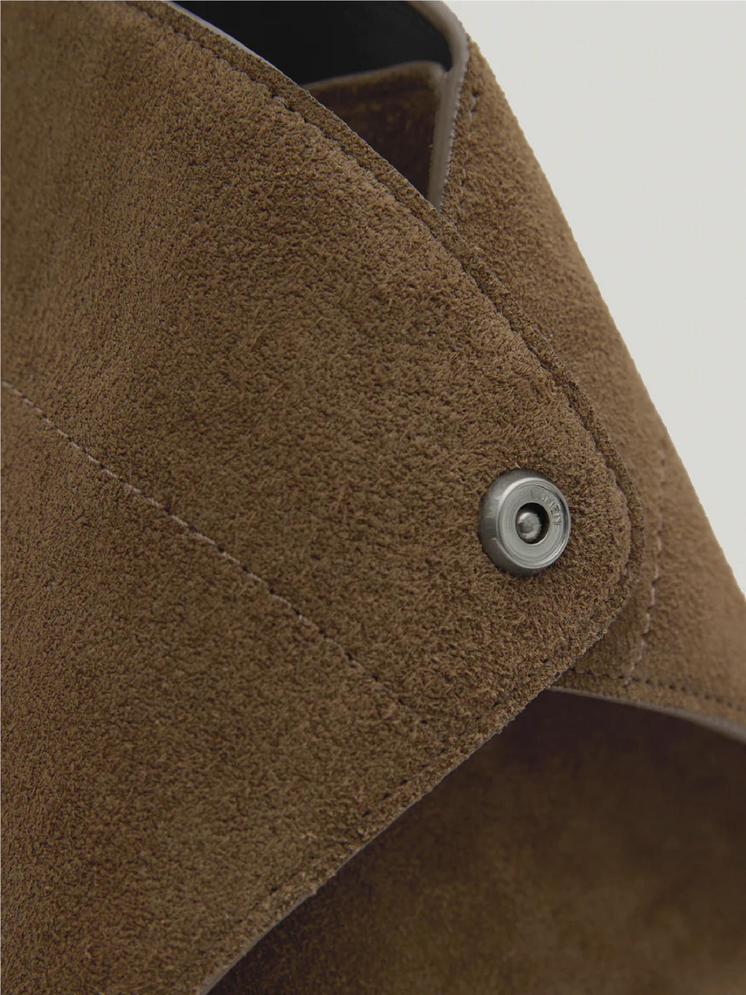 PREORDER Nadel Bag (Suede Brown)