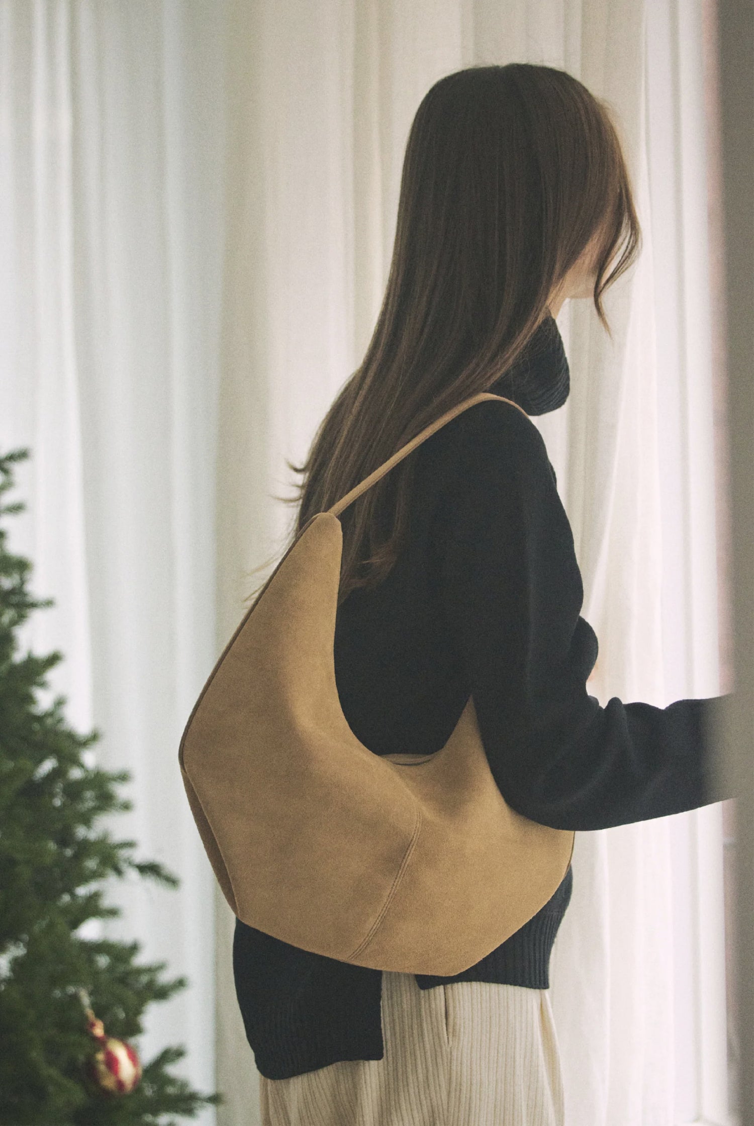 PREORDER Mossy Hobo Bag (Suede Sand)