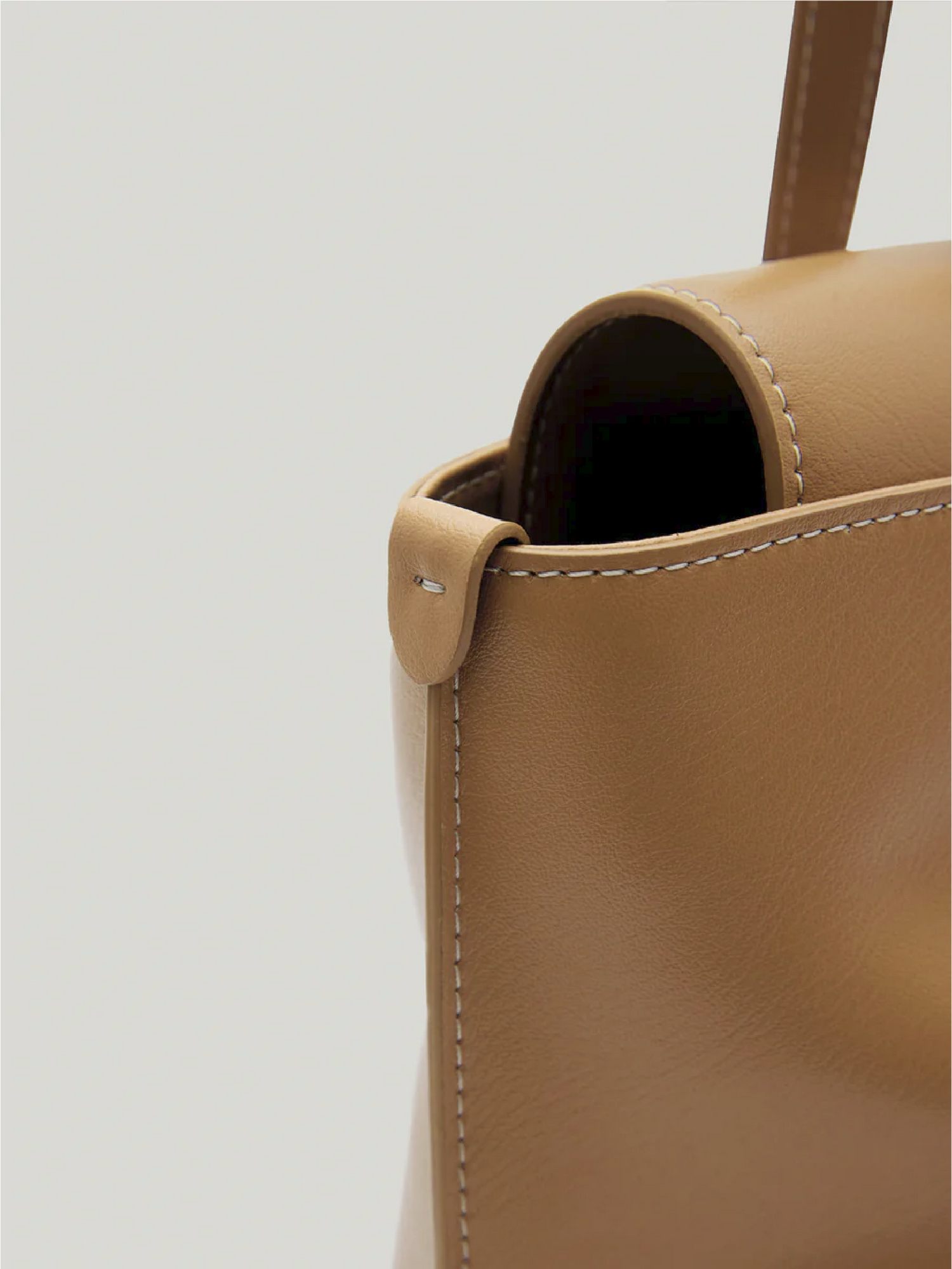 PREORDER Panier Flap Bag (Tan Brown)