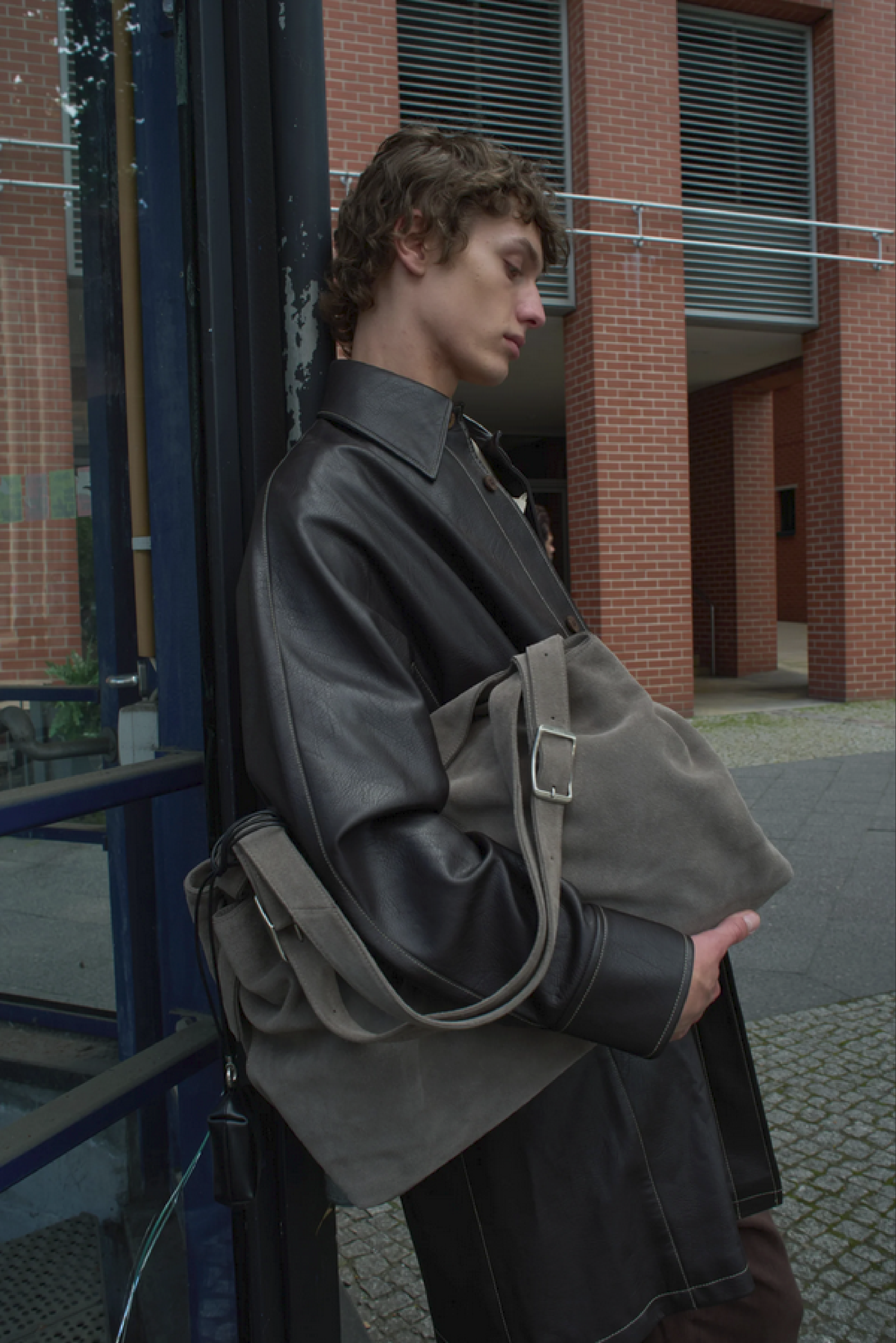 Pave Frame Case (Matte Black)